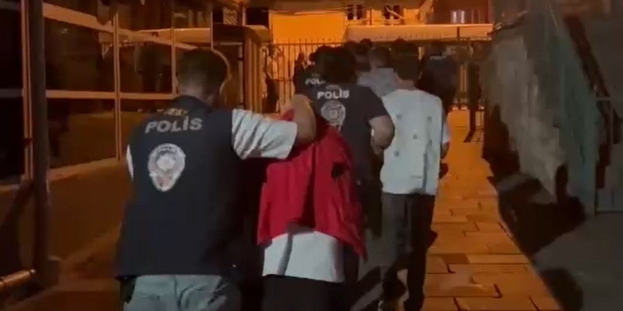 Kütahya Merkezli 'Yasa Dışı Bahis' Ve 'Dolandırıcılık' Operasyonunda 6 Tutuklama