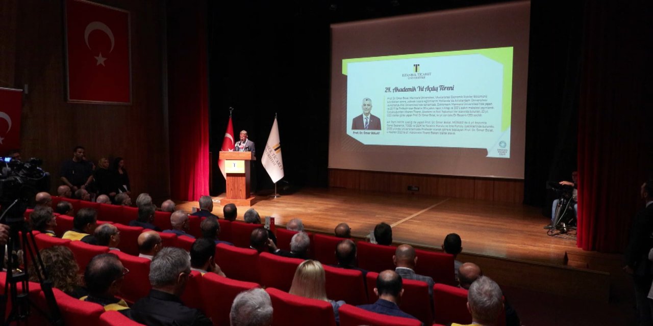 İstanbul - Bakan Bolat: Yıl Sonunda Kişi Başı 15 Bin Dolarlık Milli Gelire Ulaşabileceğiz