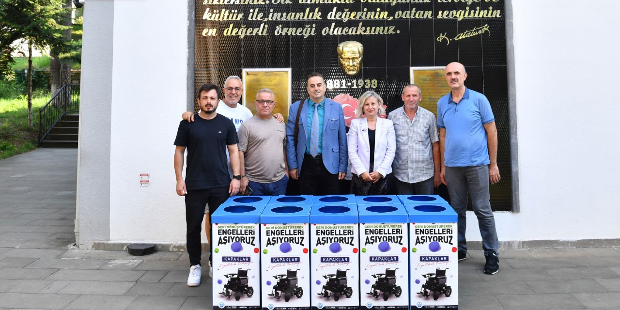 ‘Geri Dönüştürerek Engelleri Aşıyoruz’ kampanyasına KTÜ’den destek