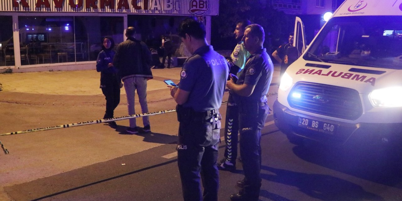 Denizli'de Silahlı Ve Bıçaklı Kavga: 1 Ölü, 2 Yaralı