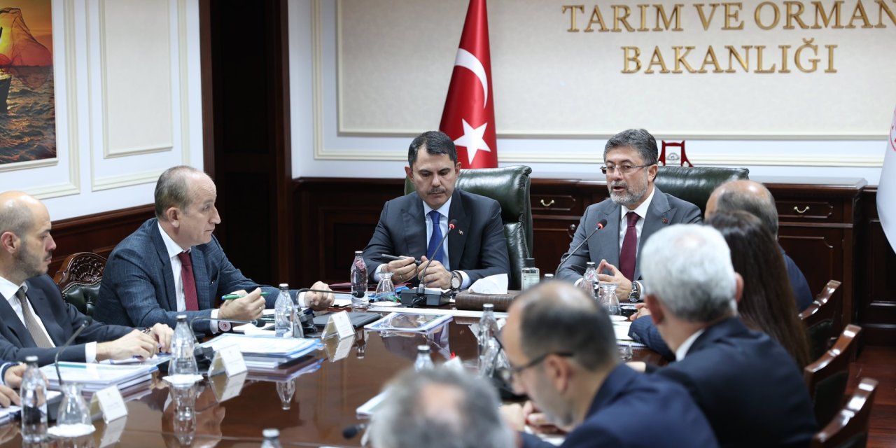 Bakan Kurum: Yangınlara Müdahalede Çalışma Grubu Oluşturacağız