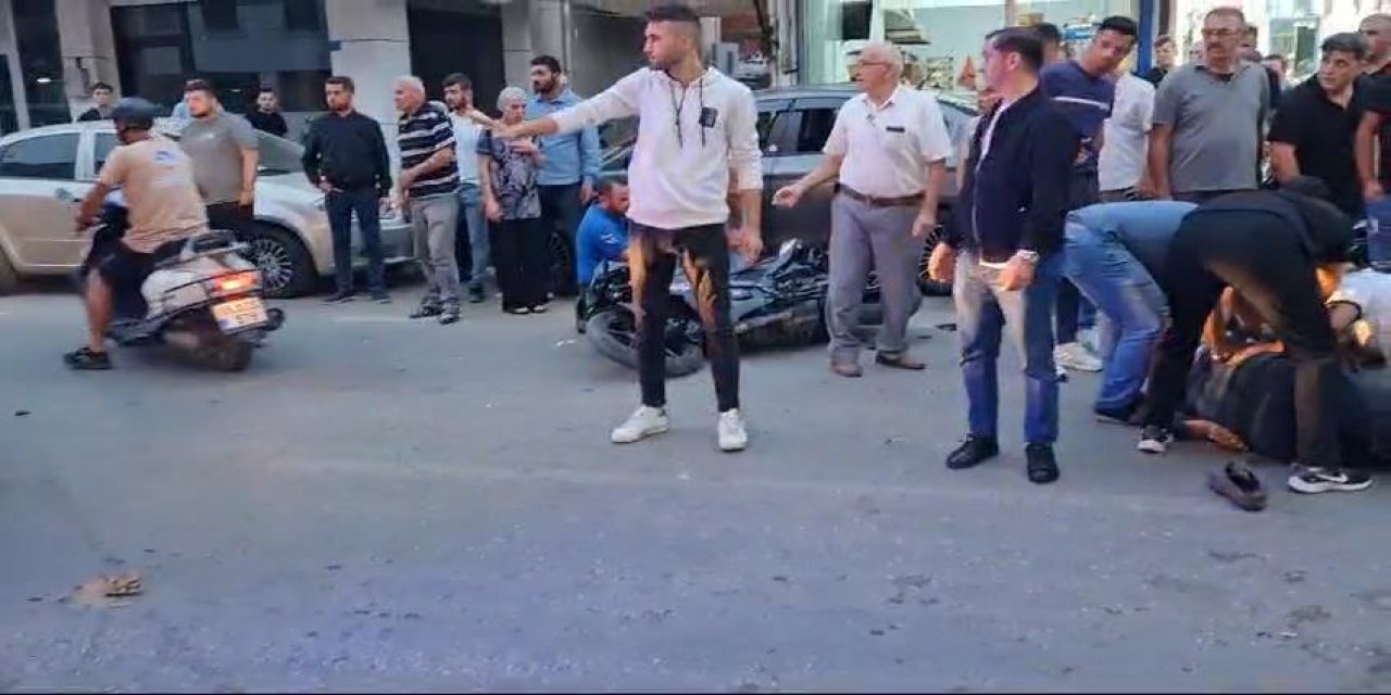 Bursa'da Motosiklet, Yayaya Çarptı: 2 Yaralı