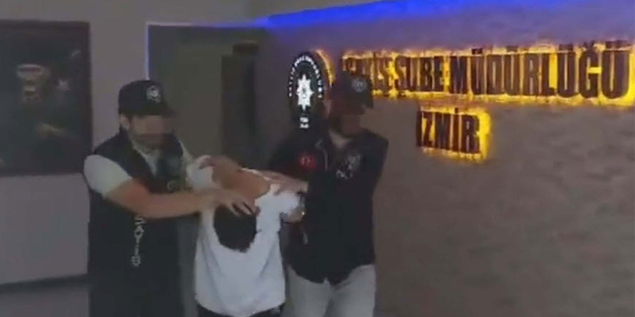 Otomobilde tabancayla oynarken ağabeyini öldürdü