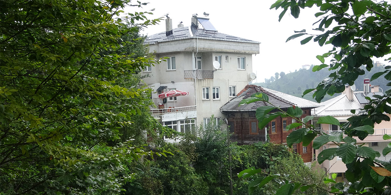 Dede yadigarı ahşap eve ‘betonarme’ koruma