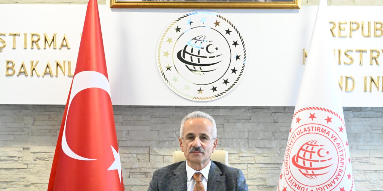 Bakan Uraloğlu: Ukrayna'nın Karadeniz Kıyısındaki Limanlarının Ticarete Açık Kalması Önemli