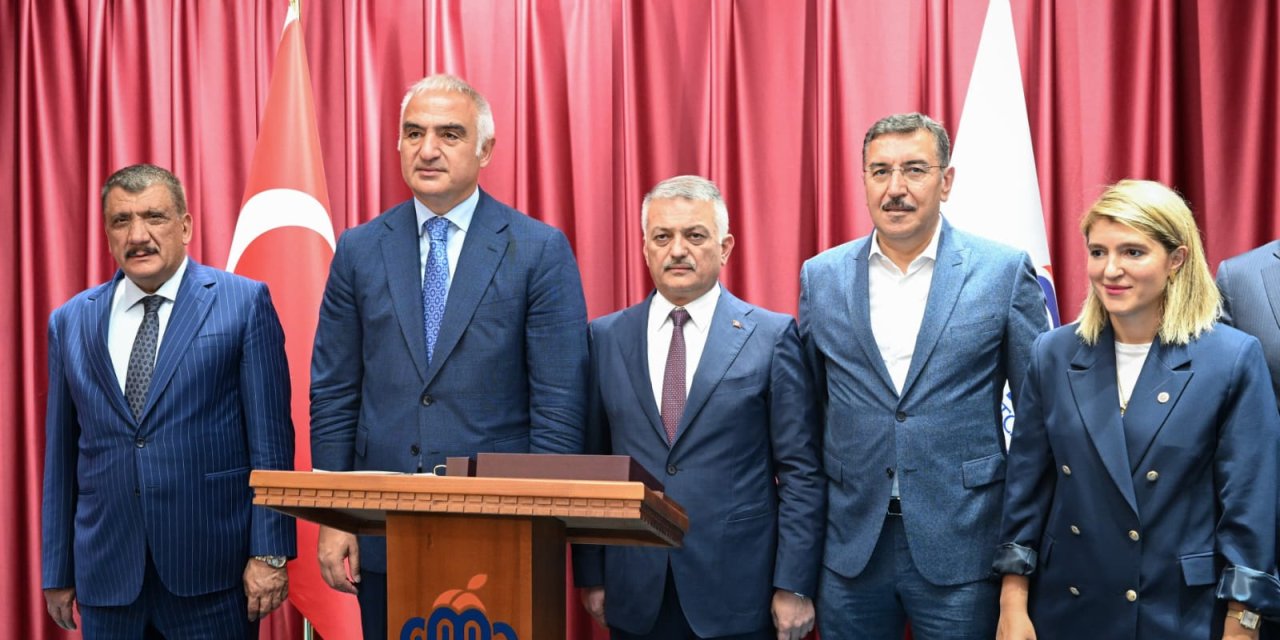 Bakan Ersoy, Malatya'da