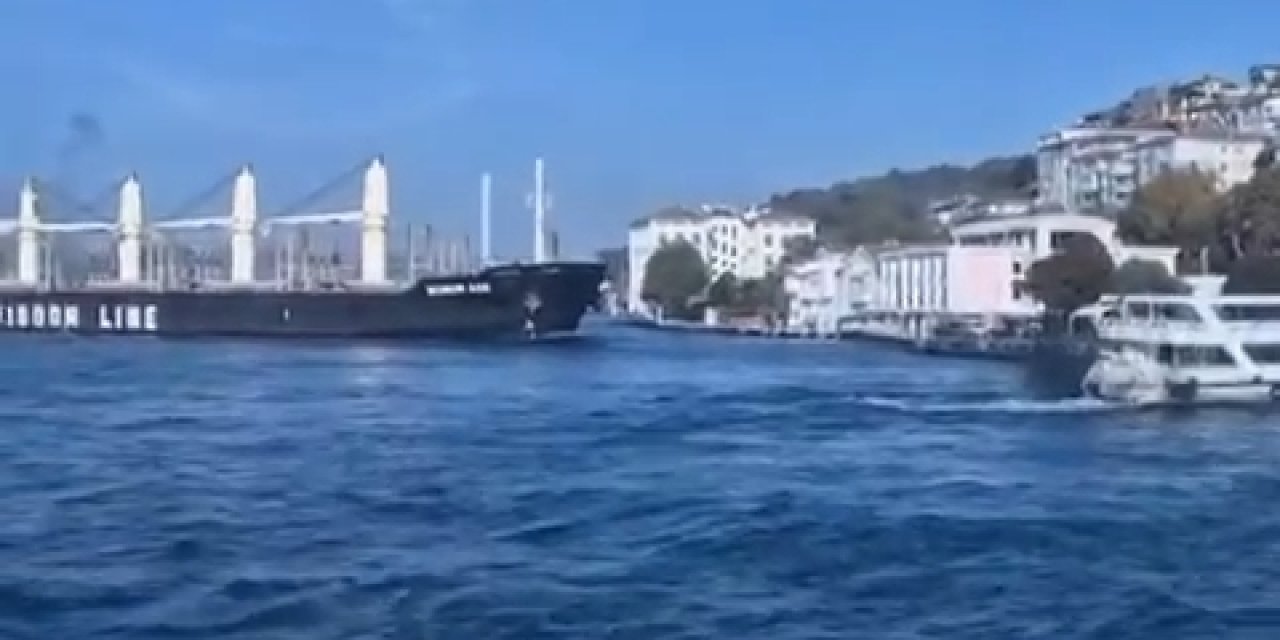 İstanbul-istanbul Boğazı'nda 2 Yük Gemisi Çarpıştı; Telsiz Konuşmaları Ortaya Çıktı