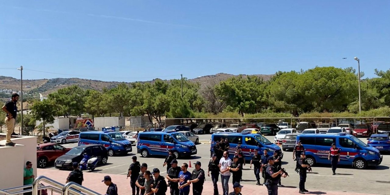 Bodrum'da 1 Kişinin Öldüğü Oteldeki Çatışmada, 5 Şüpheli Adliyede (2)