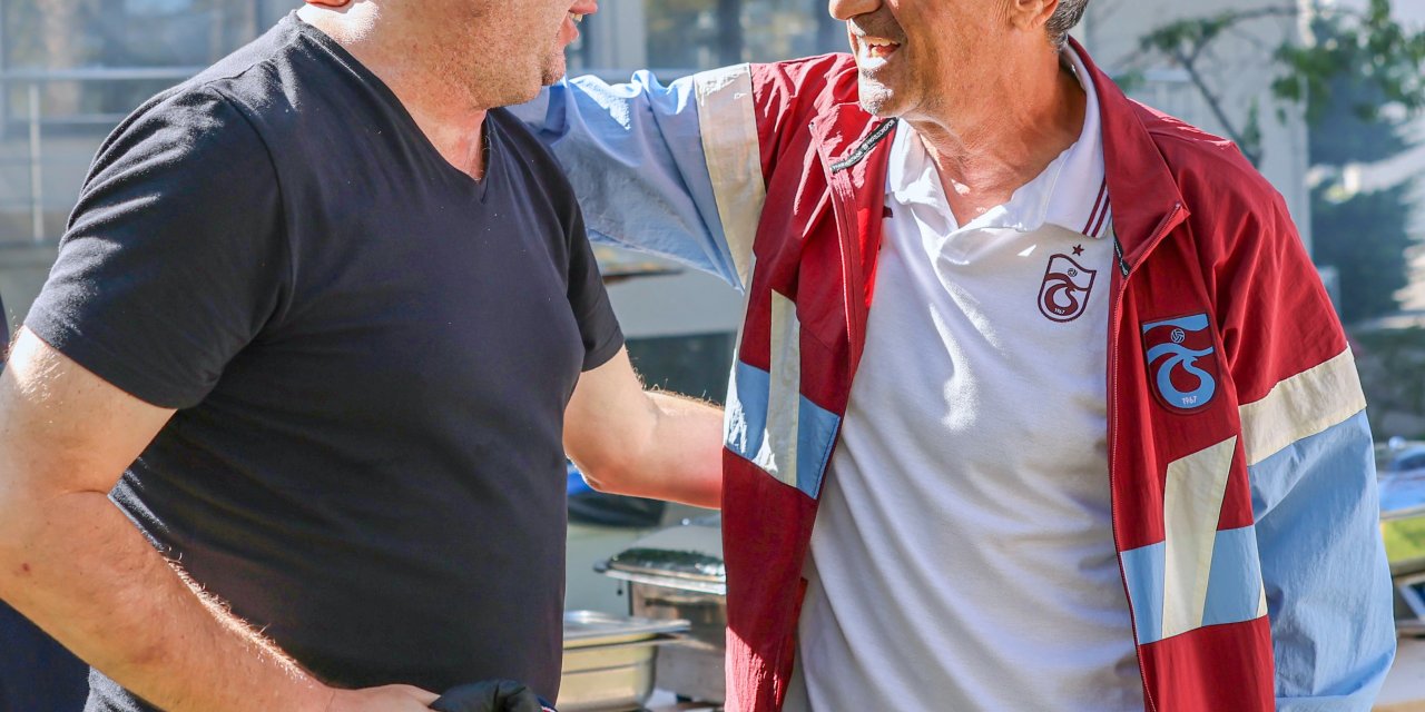 Şenol Güneş, Eski Öğrencileriyle Yemekte Buluştu