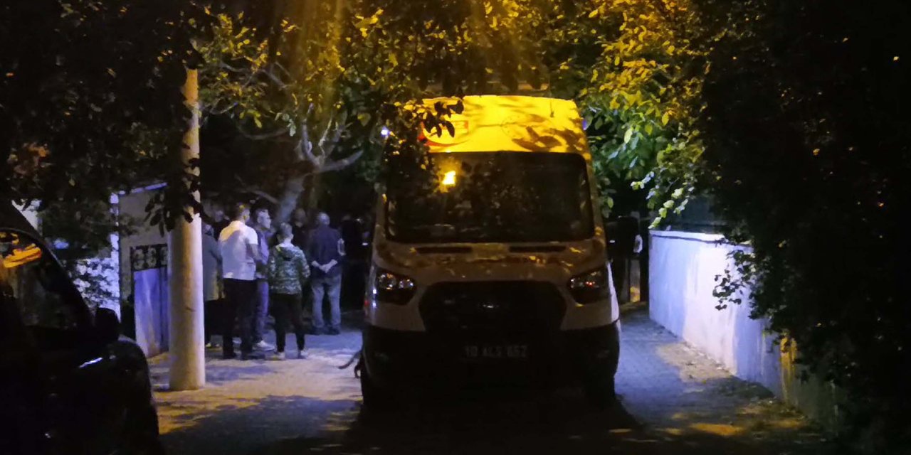 Barışmaya Gelen Damat, Kayınpederinin Evinde Katliam Yaptı: 2 Ölü, 2 Yaralı