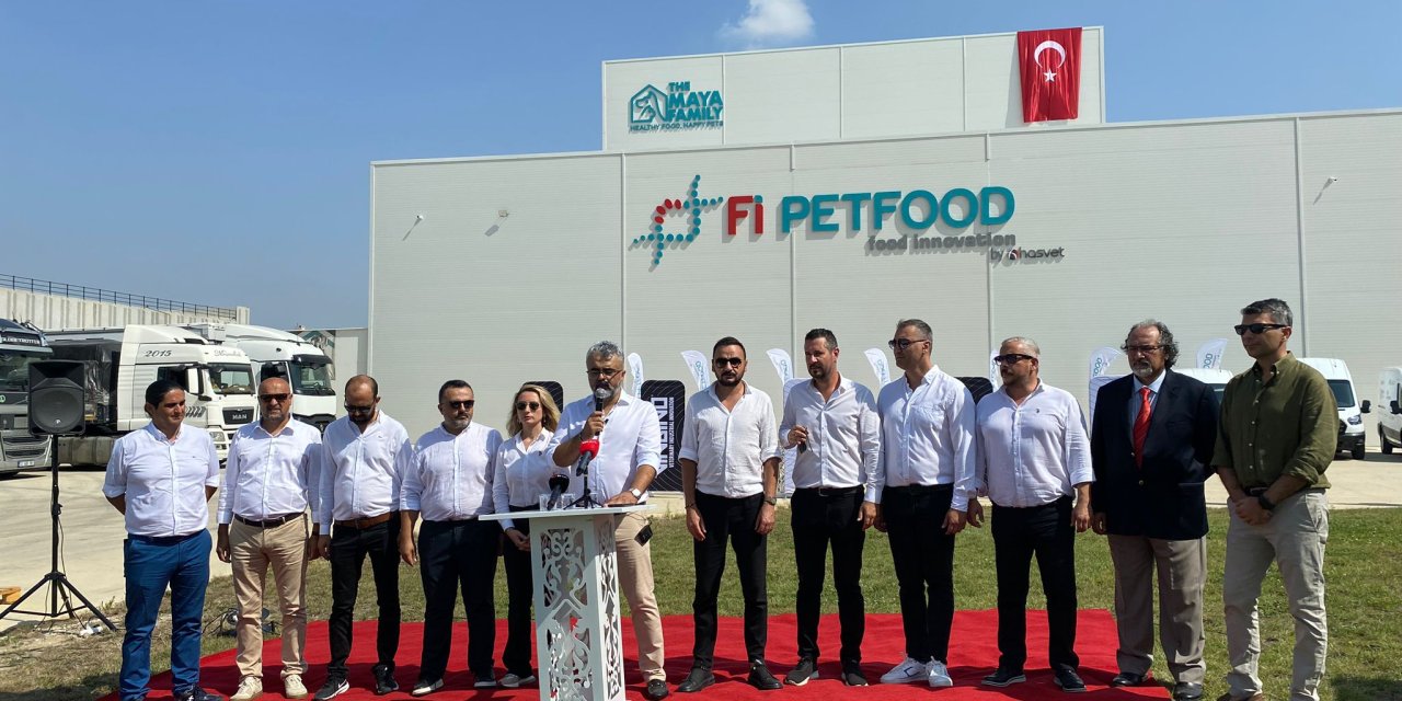 Türk Veteriner Hekimlerden Bilimsel Mama: İnsan Gıdası Standardında Üretim Hedefleniyor