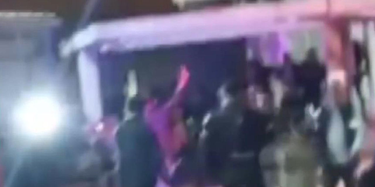 İstanbul-gaziosmanpaşa'da Hastane Bahçesinde Hareketli Anlar; Silahla Ateş Açıldı