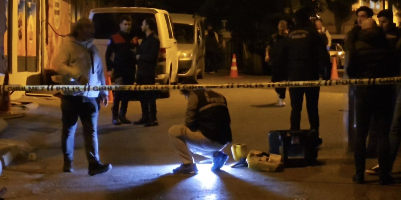 İstanbul-ataşehir'de İki Grup Arasında Silahlı Kavga: 1'i Ağır 4 Yaralı