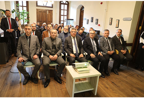 Samsun'da meslek lisesi öğrencileri hem kamu tasarrufu sağlıyor hem harçlıklarını çıkarıyor