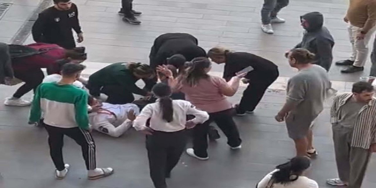 Alışveriş merkezinde 2 çocuk, güvenlik görevlisini bıçakladı