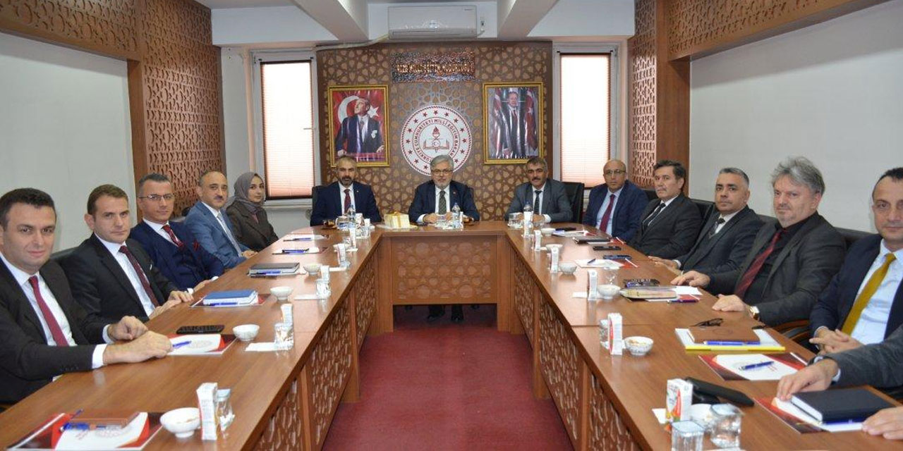 Milli Eğitim Bakan Yardımcısı Yelkenci başkanlığında Rize Eğitim Değerlendirme Toplantısı gerçekleştirildi