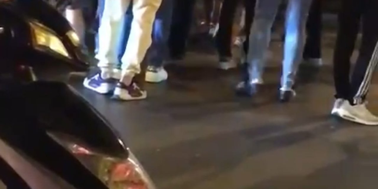 Üsküdar'da Sözlü Taciz İddiasıyla Tekme Tokat Dövüldü