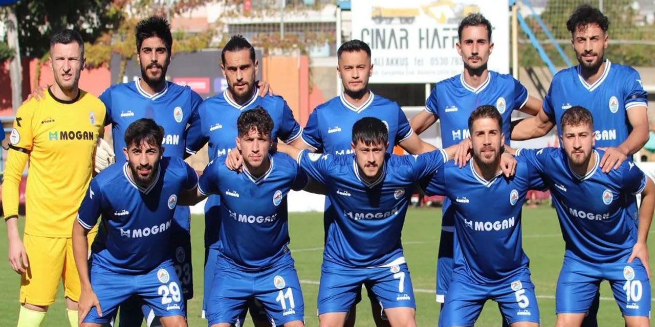 Pazarspor sezonun ilk mağlubiyetini Antalya'da aldı