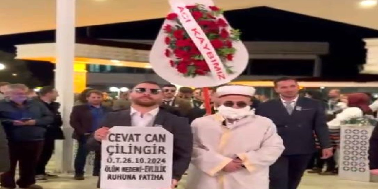 Düğüne mezar taşı getirip, helallik aldılar