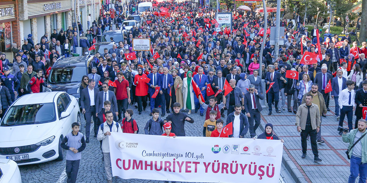 Rize'de Cumhuriyet Coşkusu Yaşandı