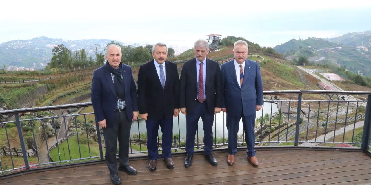 Bakan Yardımcısı Alparslan Rize'nin Güzelliklerine Şahit Oldu!