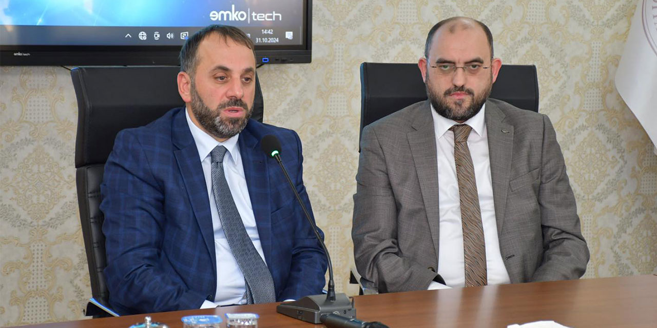 Rize’de Aday Din Görevlisi Kursiyerlerine İlim Dersi