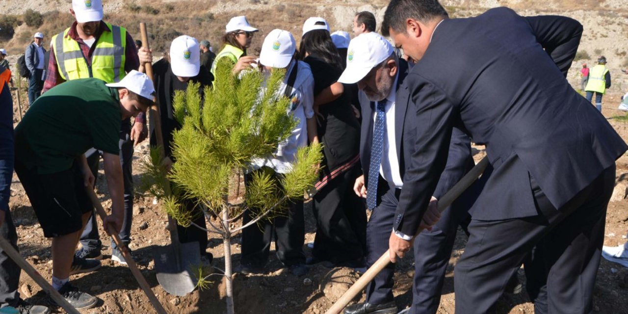 'Hüsamlar Yeniden-eski Maden Sahası Rehabilitasyonu' Projesiyle 511 Hektar Doğaya Kazandırılıyor