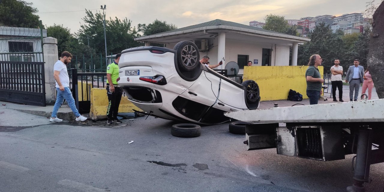 Kağıthane'de Kırmızı Işık İhlali Kazaya Neden Oldu