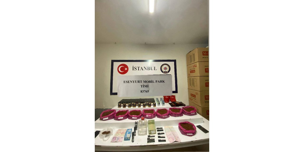 İstanbul-Esenyurt’ta okul çevrelerinde sigara satışı yapan iş yerlerine denetim