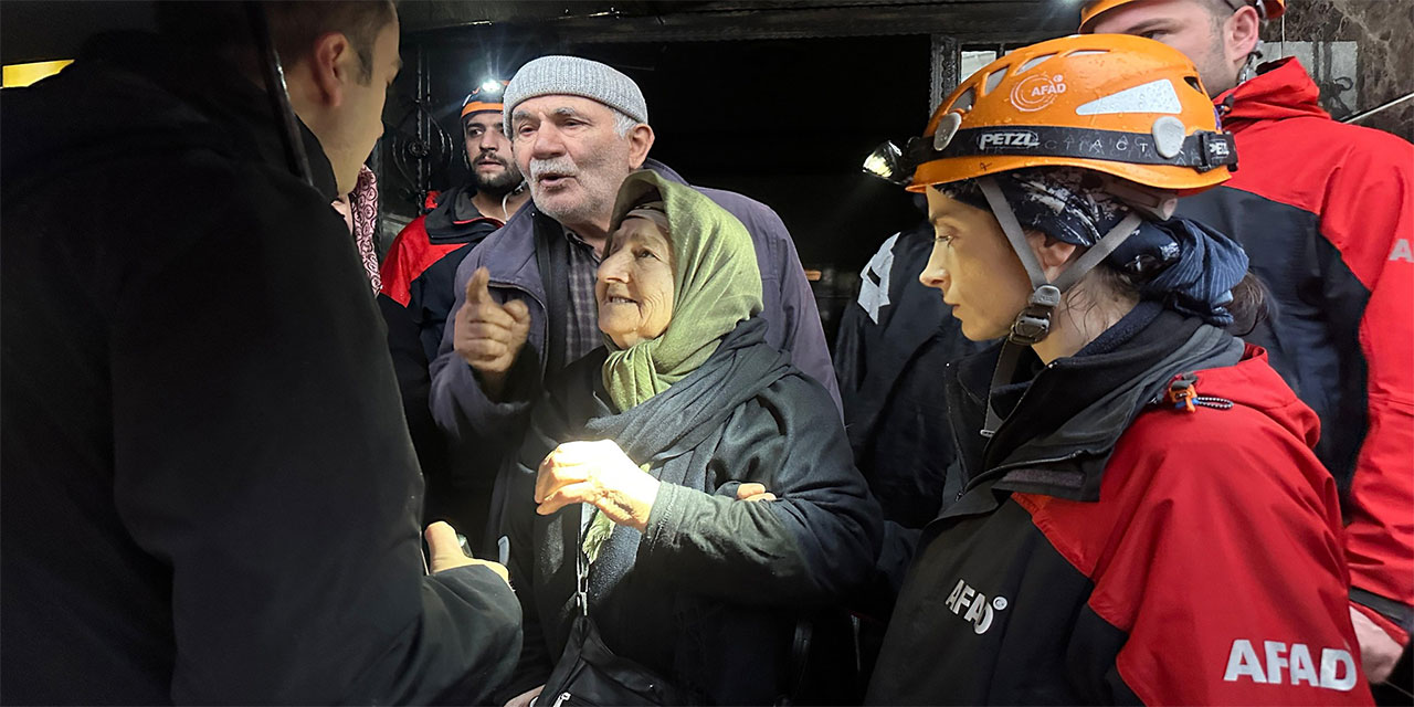 Rize'deki heyelan sonucu 3 bina tamamen, 4 bina kısmen tahliye edildi