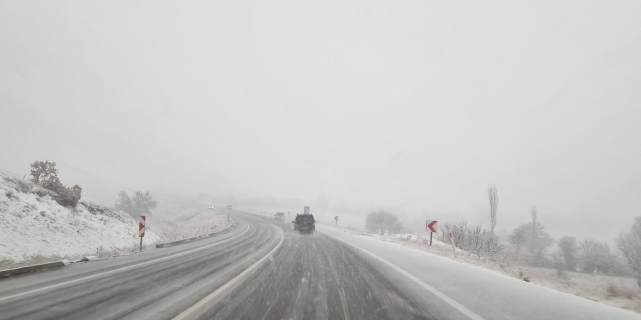 Domaniç'te Kar Yağışı (2)