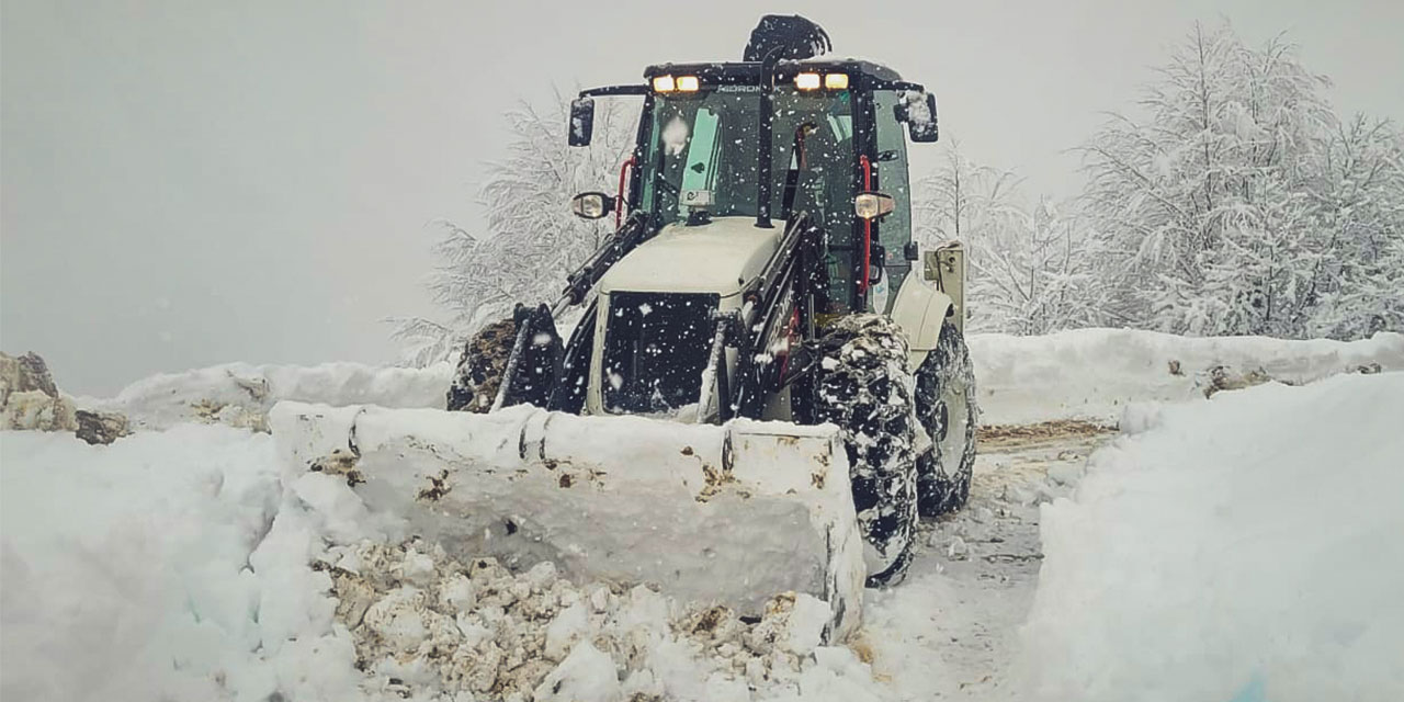 Rize'de ulaşıma kapanan 58 köy yolundan 25'i yeniden kullanıma açıldı