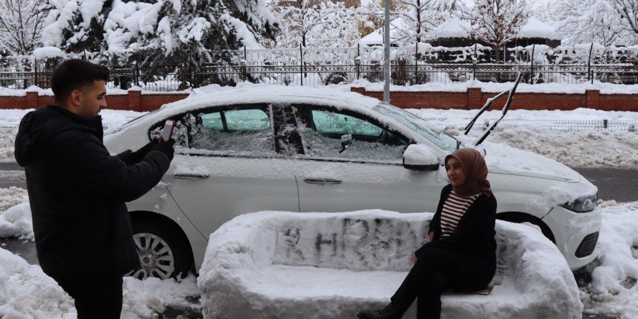 Kardan Koltuk Yaptı