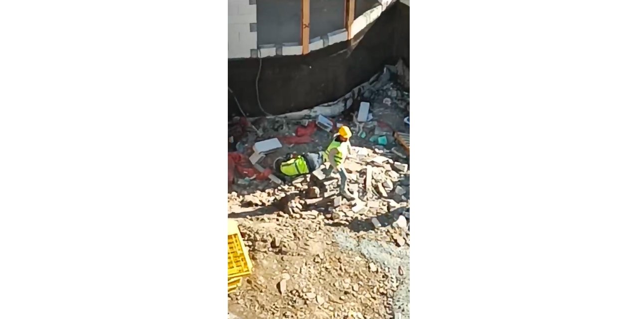 İstanbul- Esenler'de inşaatın 5'inci katından düşen işçi ağır yaralandı
