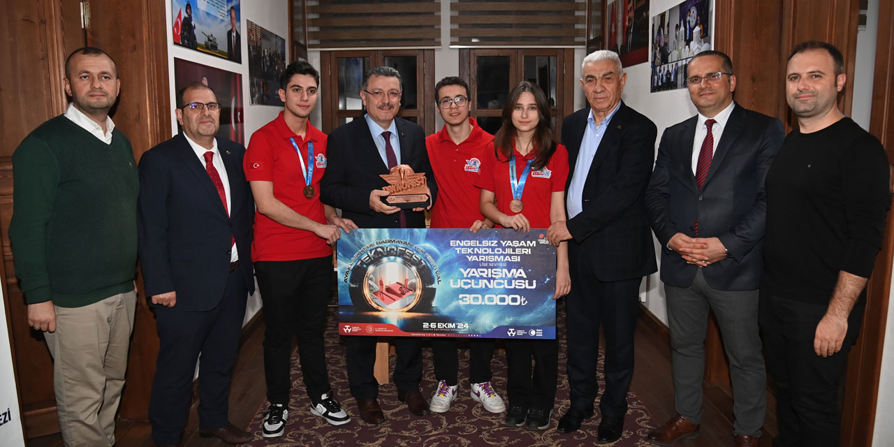 Başkan Genç'ten Teknofest Şampiyonlarına Tebrik