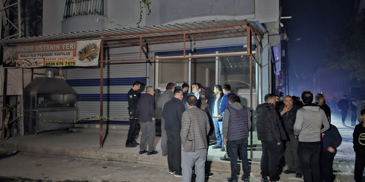 Adana'da lavaş ekmek imalathanesine tabancalı saldırı: 4 yaralı