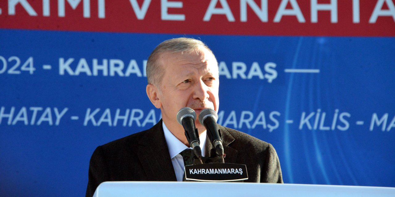 Erdoğan: Ankara'da siyasetçilik oynamak yerine gel eser siyaseti nasıl yapılırmış gör