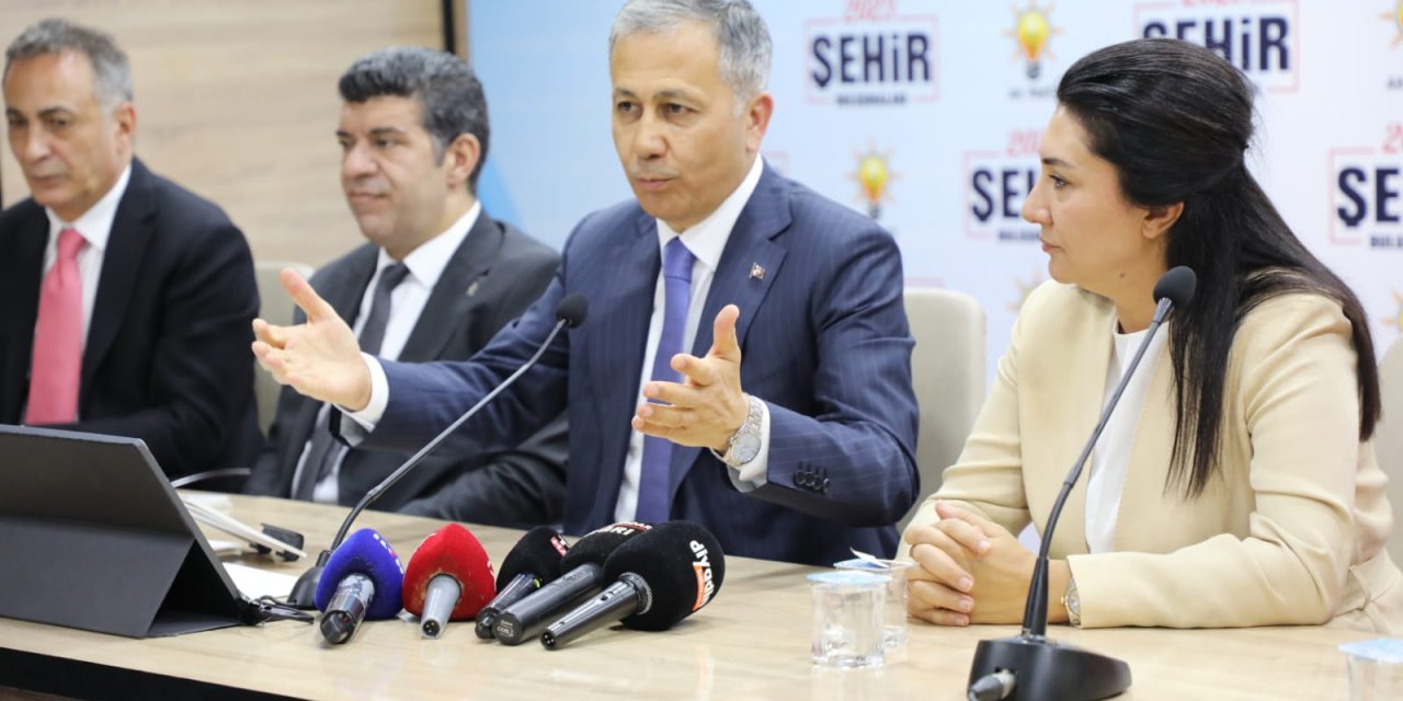 Bakan Yerlikaya: Göçmen Kaçakçılığı Organizatörlerinin Nefesini Keseceğiz