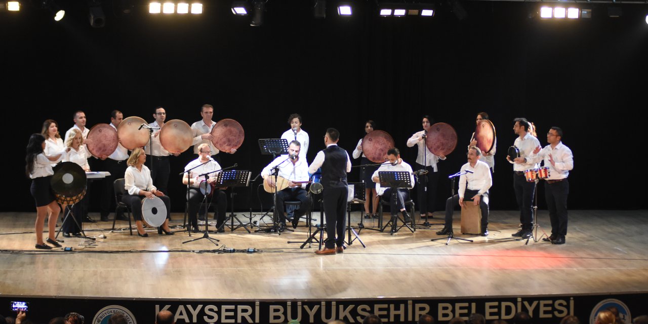Adliye Çalışanlarının Kurduğu Ritim Topluluğundan Konser
