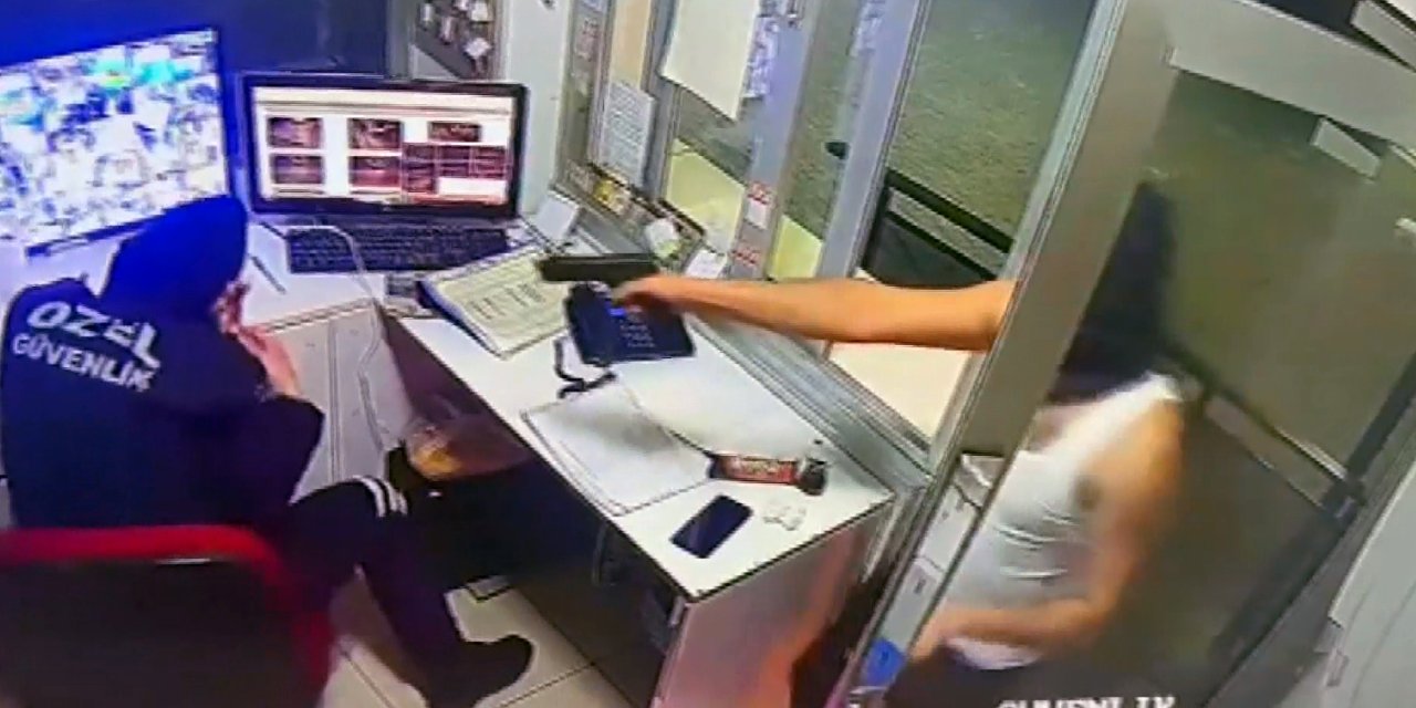 Maskeli ve silahlı şüphelinin güvenlik görevlisini rehin aldığı anların kamera görüntüleri ortaya çıktı