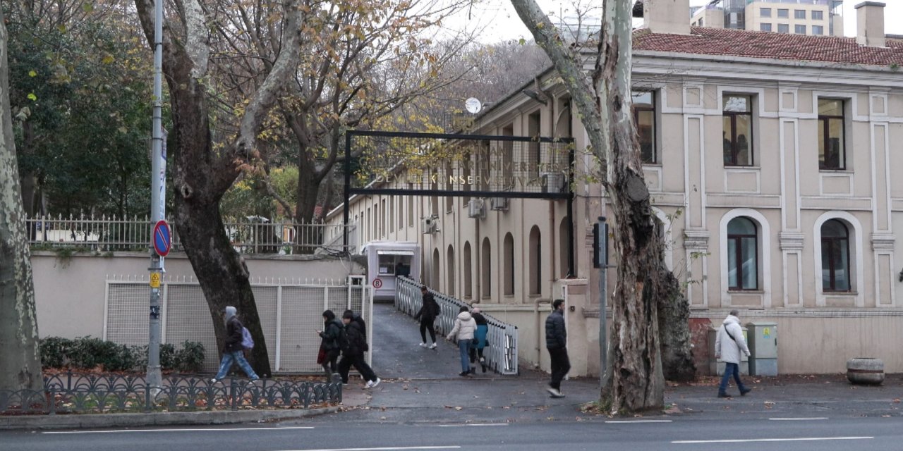 İstanbul - Dolmabahçe Sarayı'ndaki erbaş misafirhanesinin MSGSÜ'ye devri tamamlandı