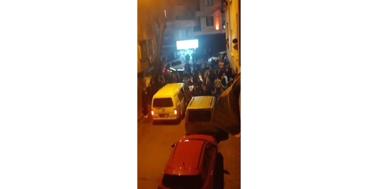 Esenler'de, kıraathanesinin önünde silahlı saldırıda öldü