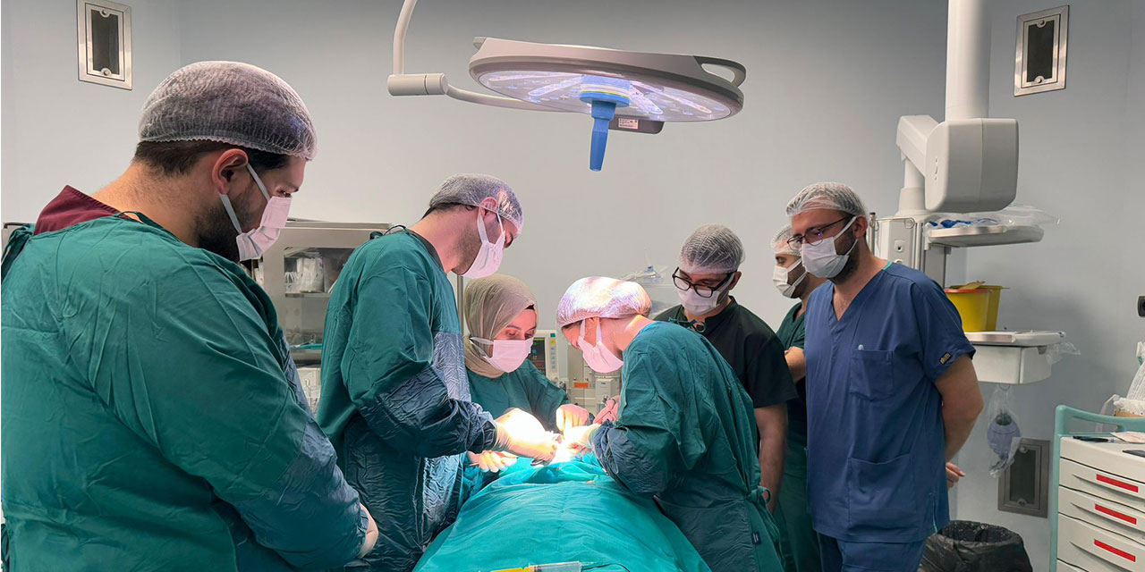 Recep Tayyip Erdoğan Üniversitesi Diş Hekimliği Fakültesi Ameliyathanesi Hizmete Açıldı