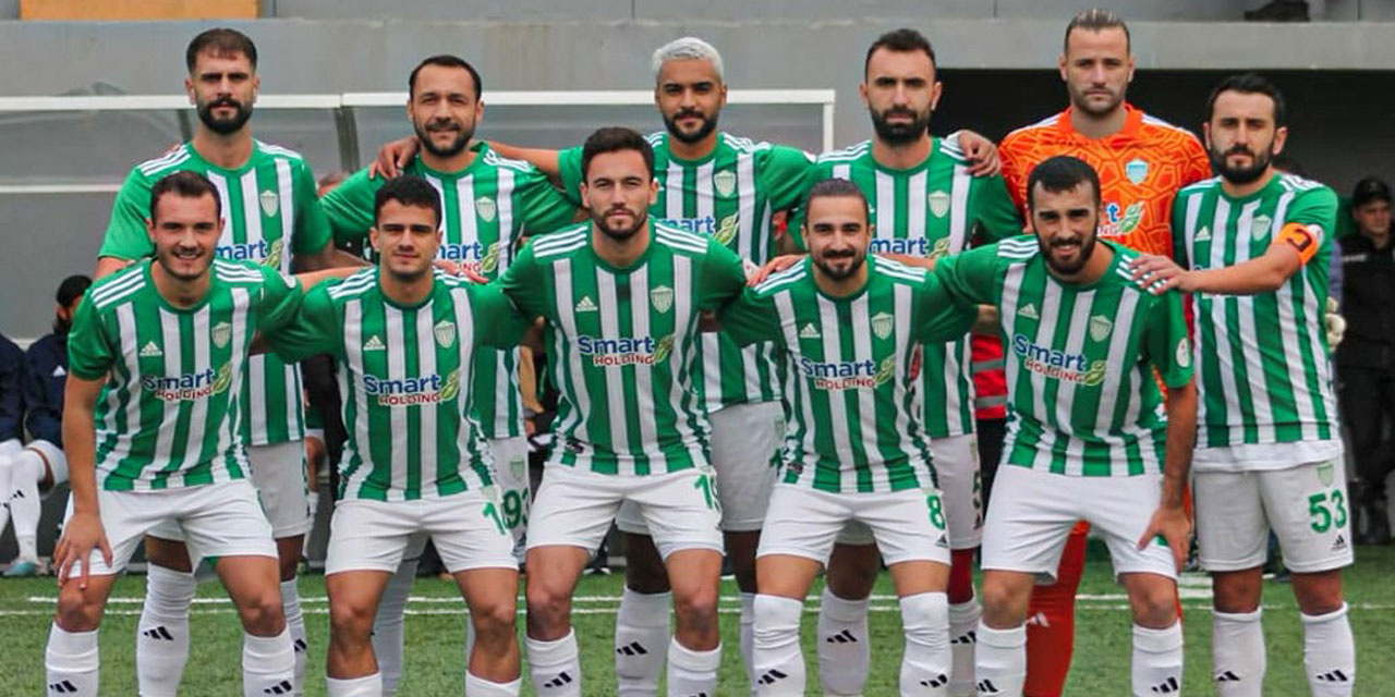 Çayelispor'un zirve yürüyüşü sürüyor
