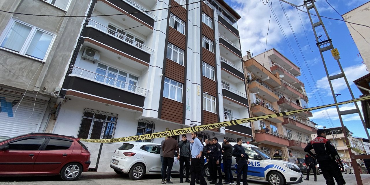 Almanya’dan gelen akrabalarını 'miras' kavgasında bacaklarından vurdu; 2 yaralı