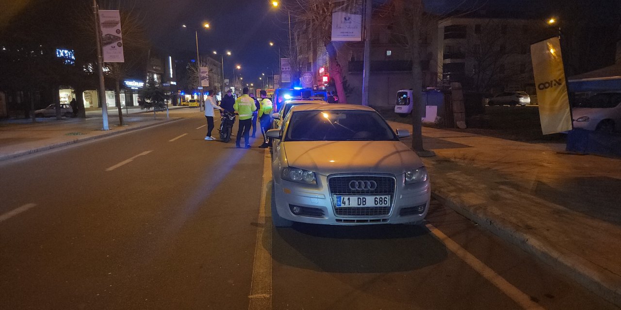 İşten çıkarılınca patronunu 14 bıçak darbesiyle öldürdü