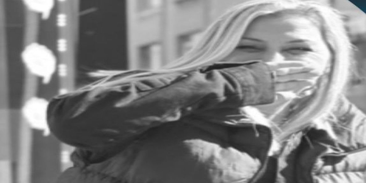 Otomobil, istinat duvarına çarptı; 1 ölü, 2 yaralı