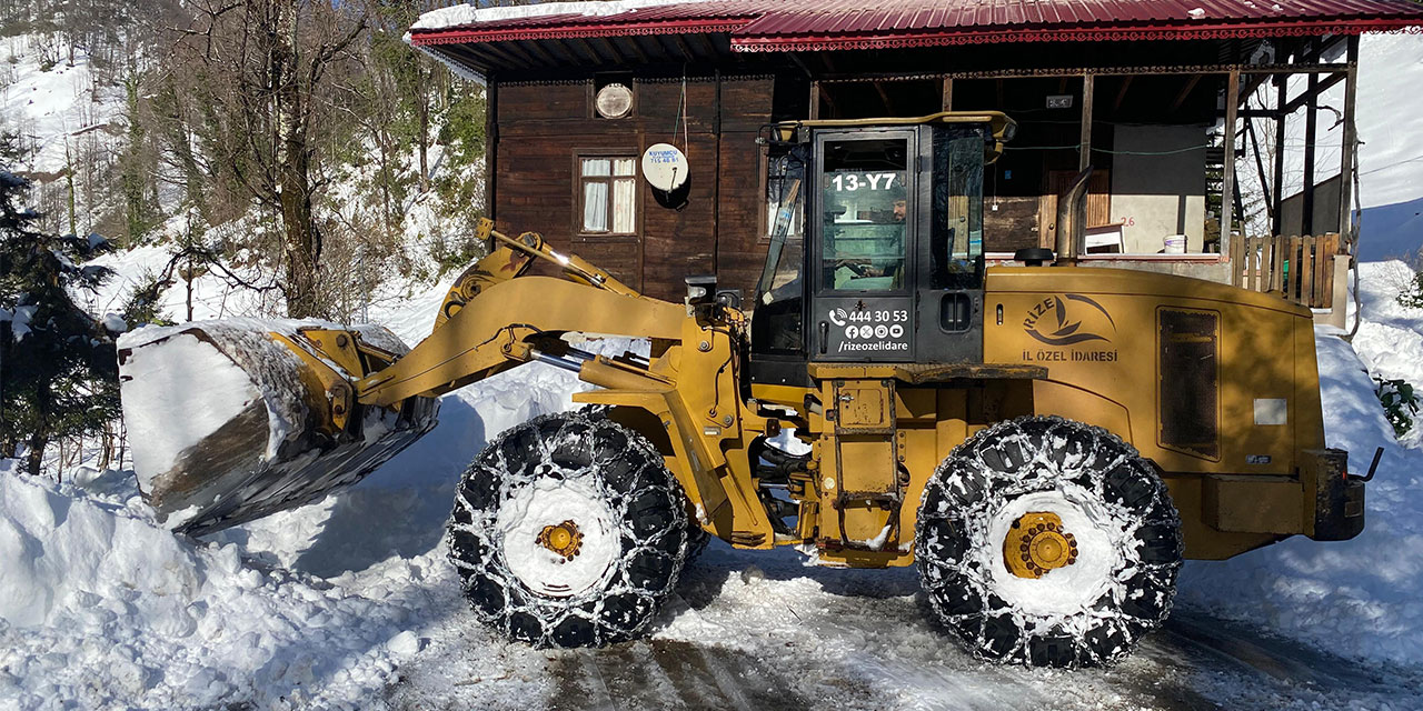 Rize’de Karla Mücadele Çalışmaları Sürüyor