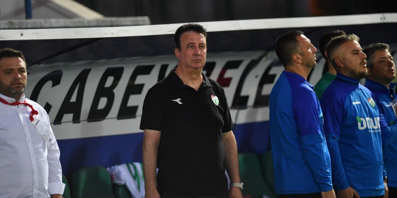 Bursaspor, Yalçın Gündüz İle Yollarını Ayırdı