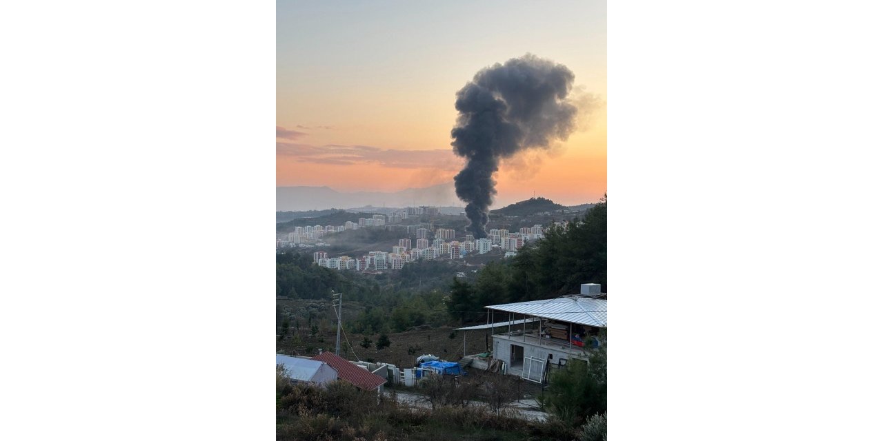 Hatay'da şantiye yatakhanesinde yangın